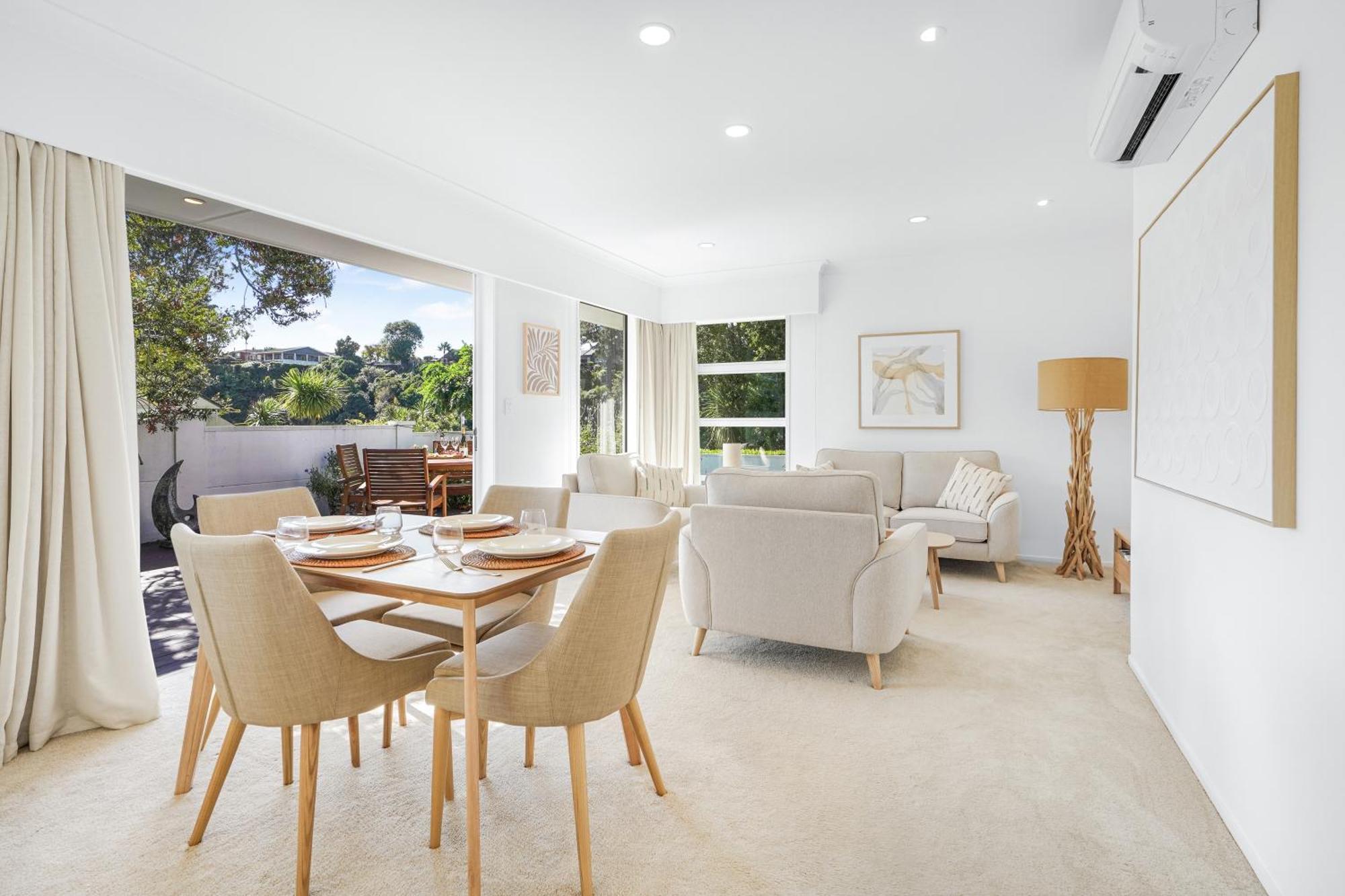 River View Retreat, Luxury & Central - By Kosh Bnb Hamilton Exterior photo